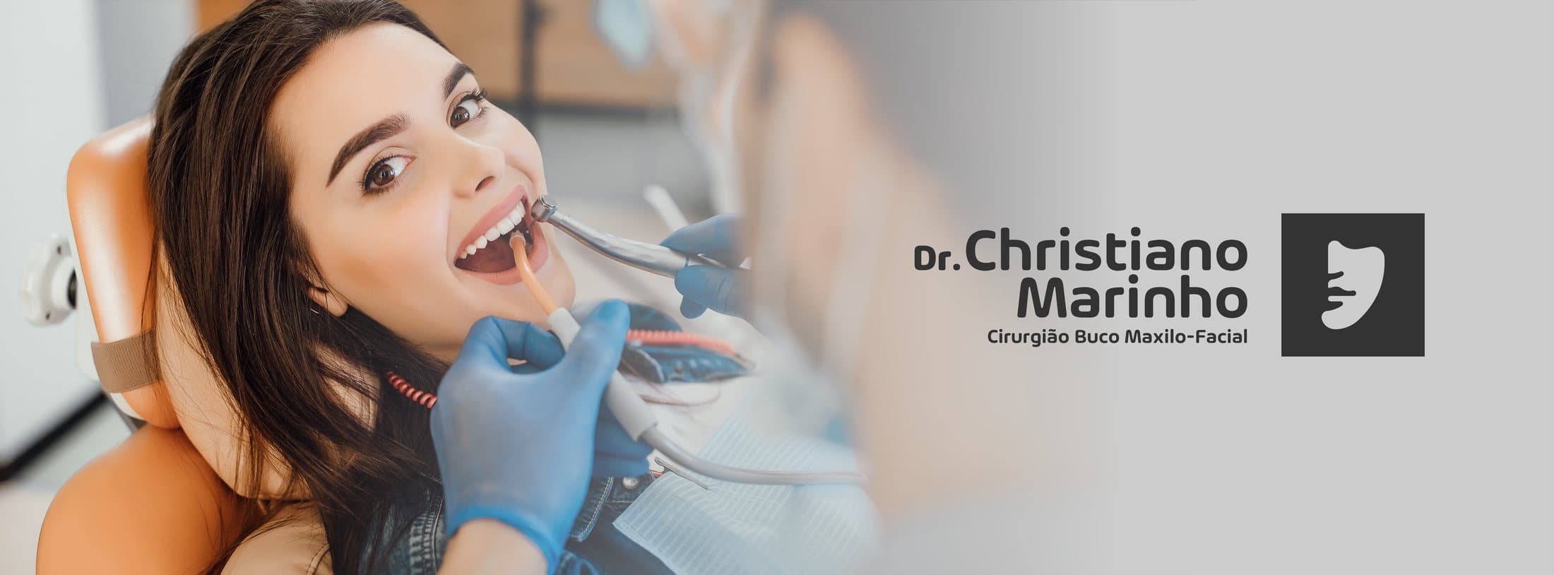 Identidade visual do Dr. Christiano Marinho Correia